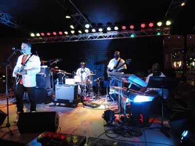 JJ Sansaverino - photo by Rick Forte